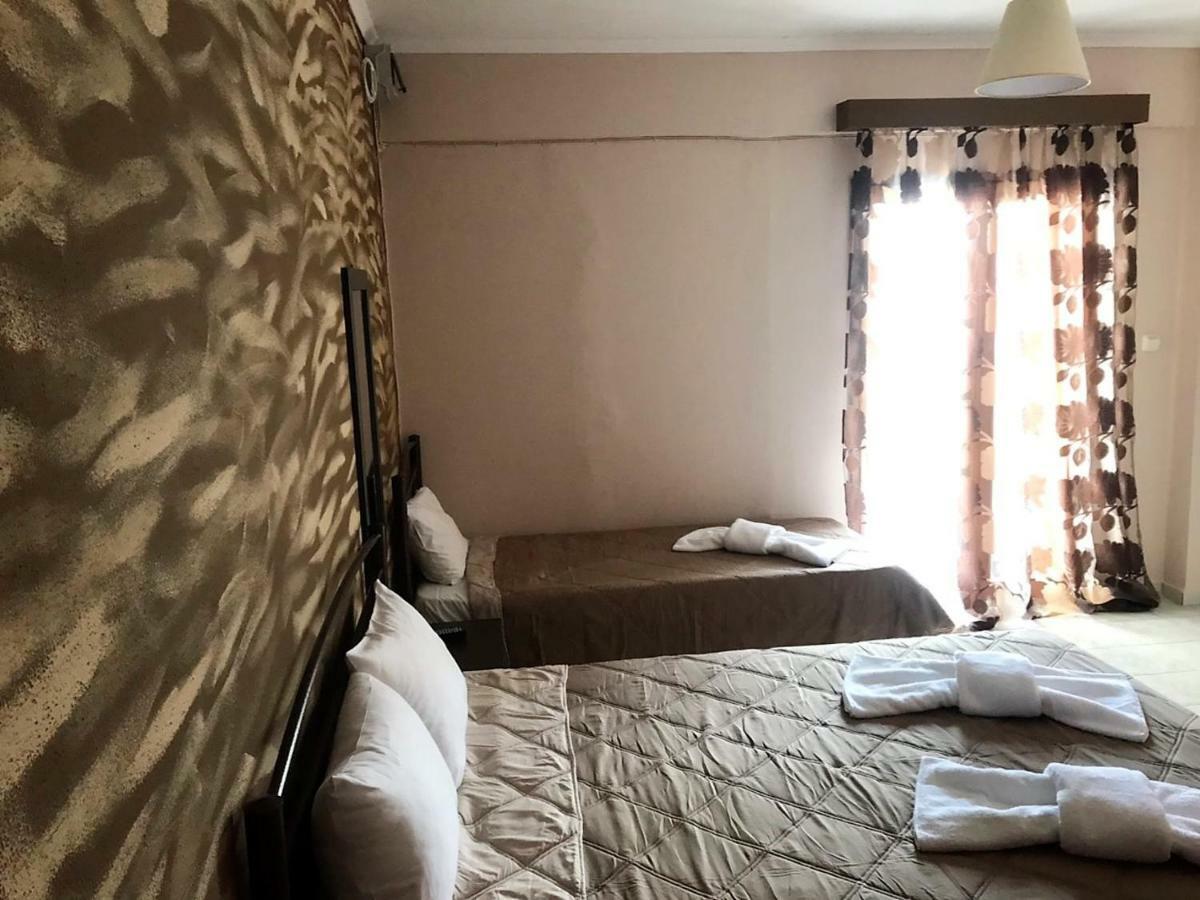 Blue Garden Rooms Paralía Екстериор снимка