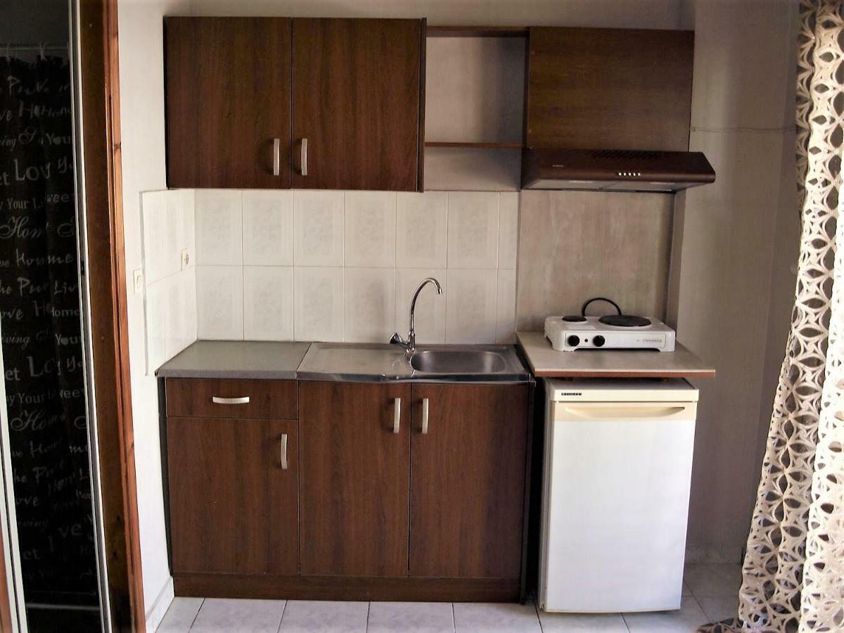 Blue Garden Rooms Paralía Екстериор снимка