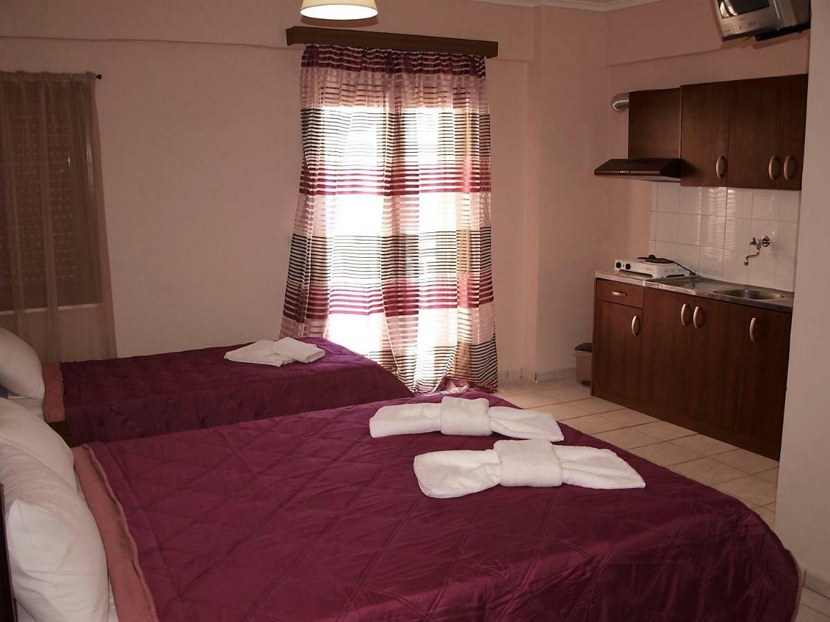 Blue Garden Rooms Paralía Екстериор снимка