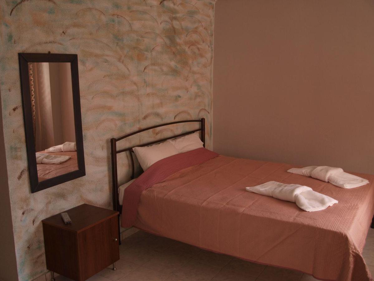 Blue Garden Rooms Paralía Екстериор снимка